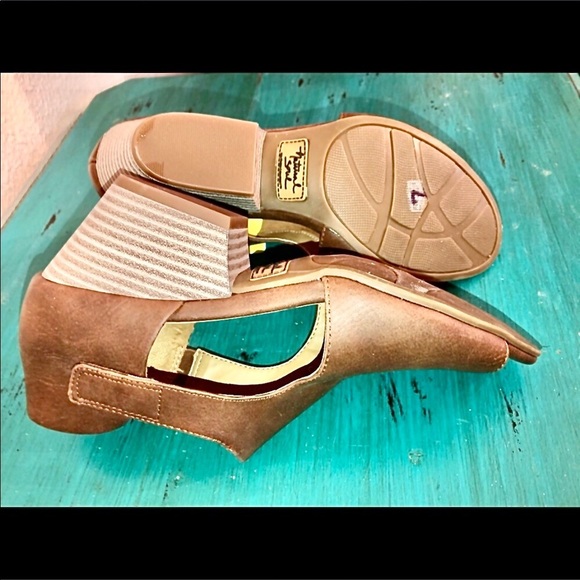 RESERVED TAN STACKED SANDALS NATURAL SOUL NEW 7 - Picture 3 of 7